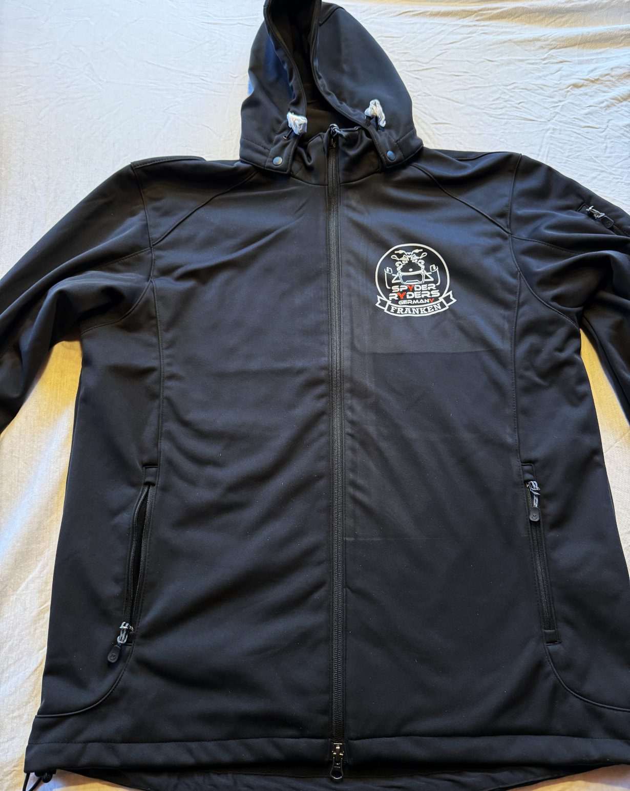 Die "Spyder Ryders Germany" -
Softshell-Jacke – Bild 3